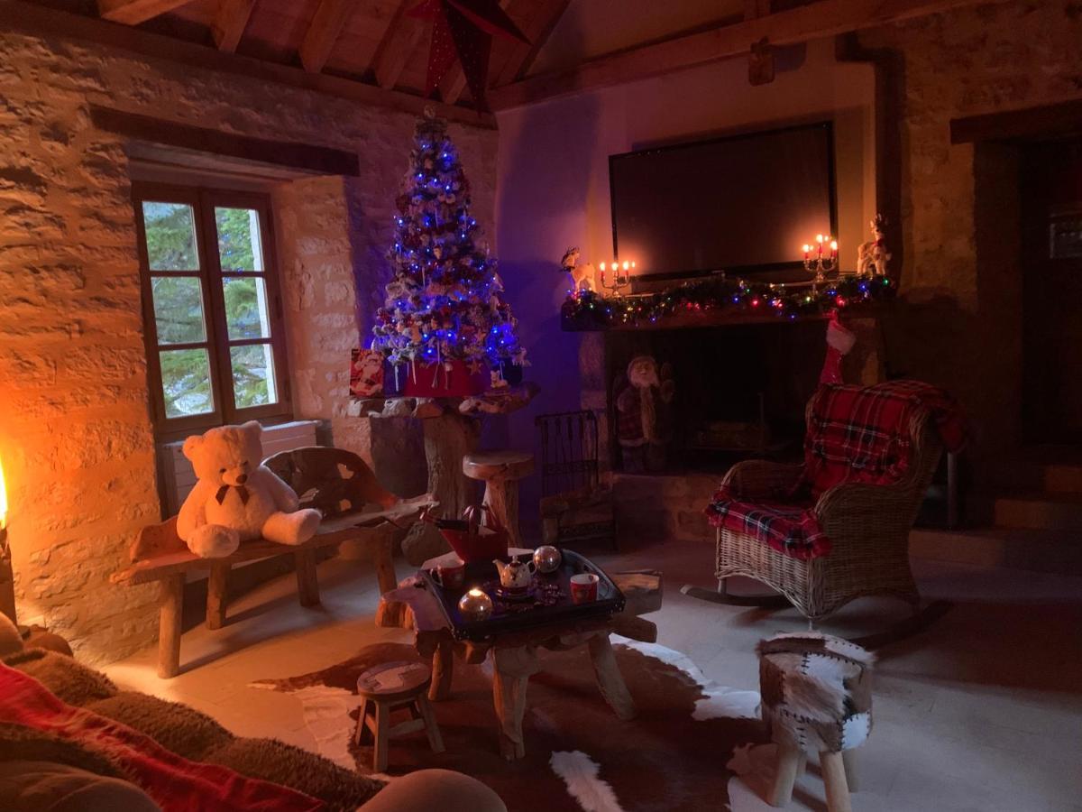 La Voutee 5 Epis Avec Bain Finlandais Prive Au Manoir Du Charme Gorges Du Tarn Bed & Breakfast Quezac  Dış mekan fotoğraf