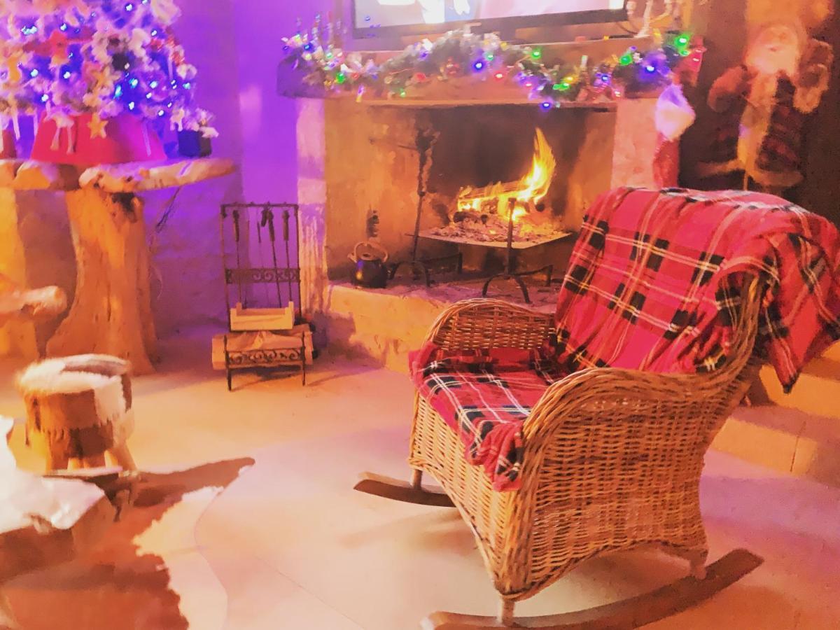 La Voutee 5 Epis Avec Bain Finlandais Prive Au Manoir Du Charme Gorges Du Tarn Bed & Breakfast Quezac  Dış mekan fotoğraf