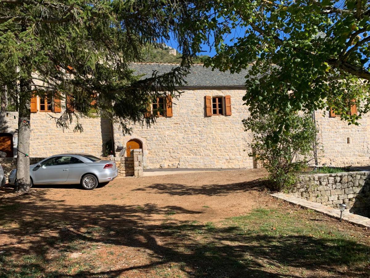 La Voutee 5 Epis Avec Bain Finlandais Prive Au Manoir Du Charme Gorges Du Tarn Bed & Breakfast Quezac  Dış mekan fotoğraf