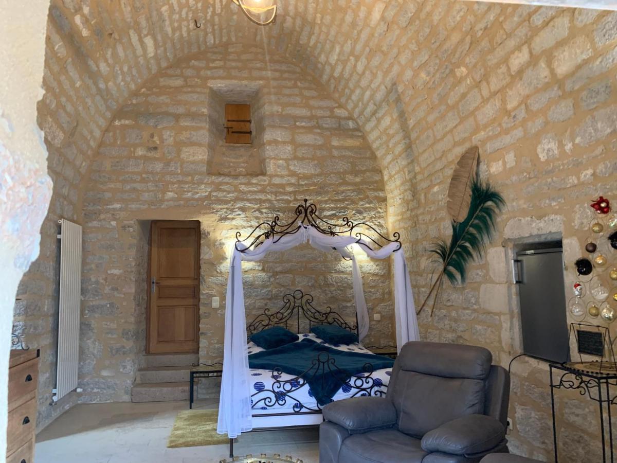 La Voutee 5 Epis Avec Bain Finlandais Prive Au Manoir Du Charme Gorges Du Tarn Bed & Breakfast Quezac  Dış mekan fotoğraf
